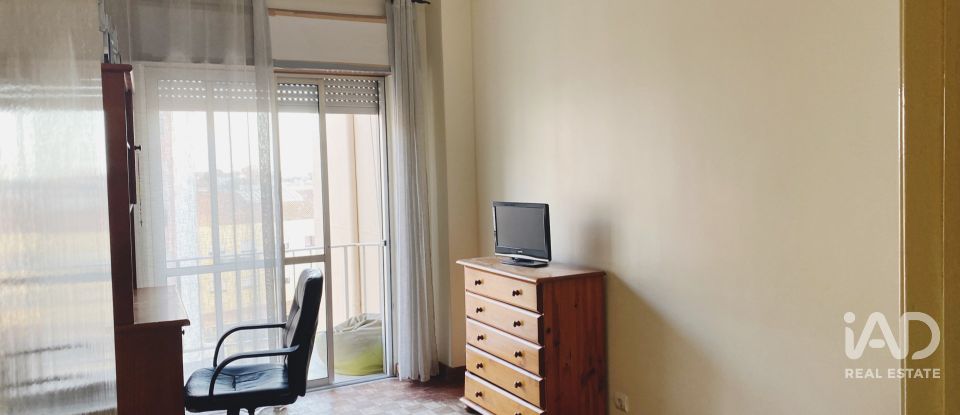 Apartamento T3 em Setúbal (São Sebastião) de 91 m²