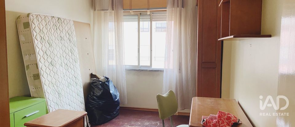 Apartamento T3 em Setúbal (São Sebastião) de 91 m²