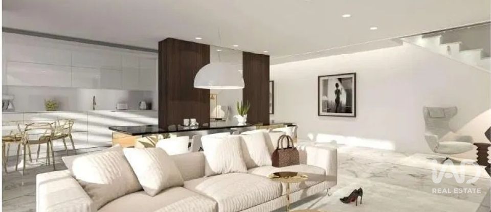 Apartamento T3 em Nossa Senhora de Fátima de 146 m²