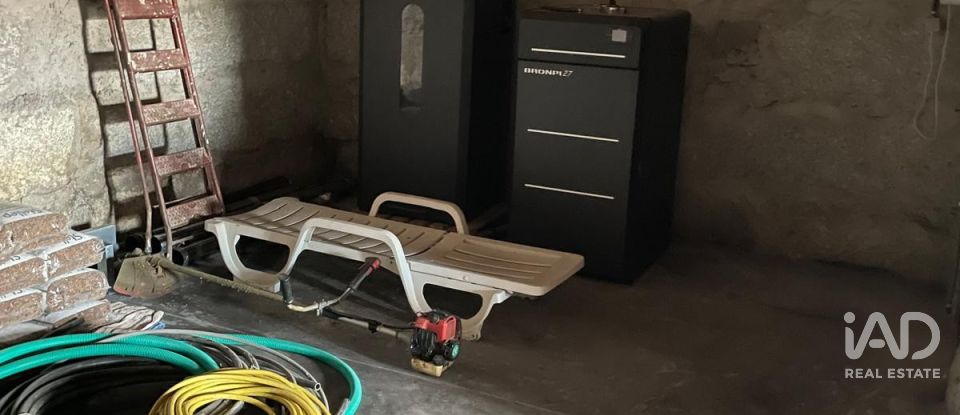 Moradia T4 em Madalena e Samaiões de 248 m²