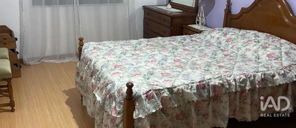 Moradia T4 em Madalena e Samaiões de 248 m²