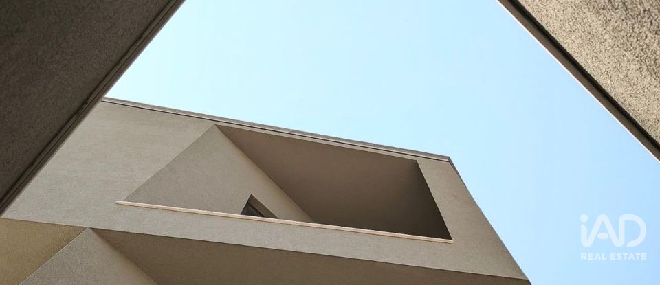 House T3 in Canidelo of 408 m²