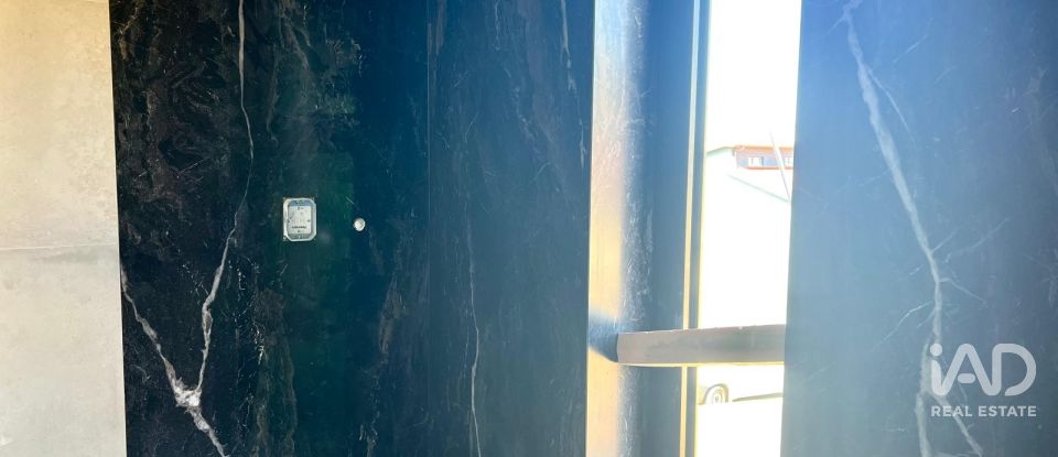 House T3 in Canidelo of 408 m²