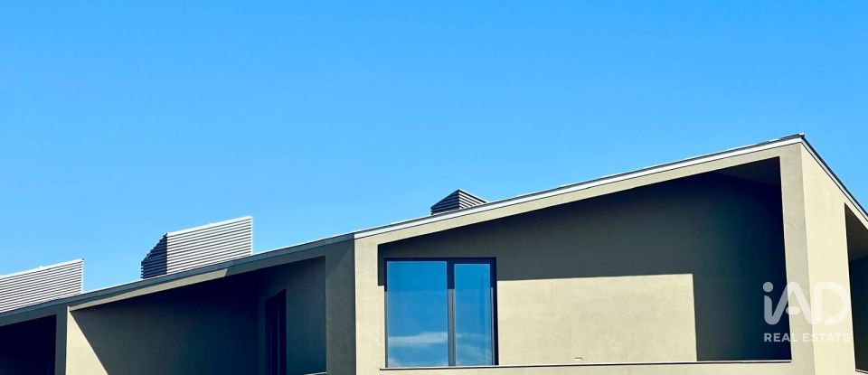 House T3 in Canidelo of 408 m²