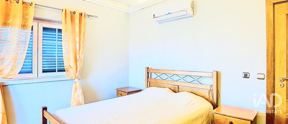 Maison T6 à Alhos Vedros de 228 m²