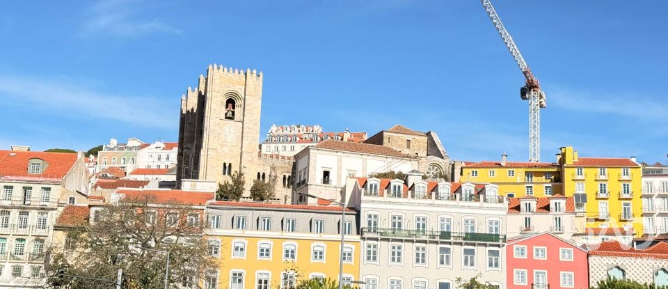 Block of flats in Santa Maria Maior of 933 m²