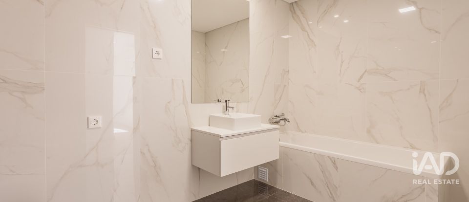 Apartamento T2 em Águas Livres de 111 m²