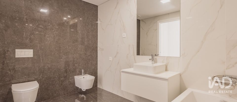 Apartamento T2 em Águas Livres de 111 m²