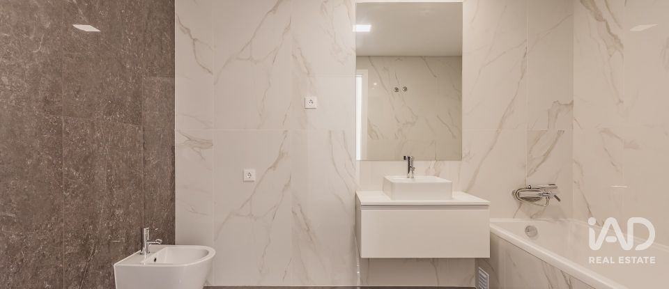 Apartamento T2 em Águas Livres de 111 m²