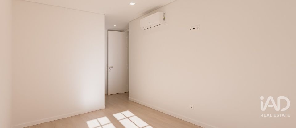 Apartamento T2 em Águas Livres de 111 m²