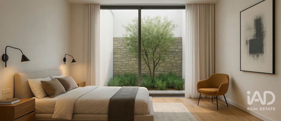 Terreno em Loulé (São Clemente) de 2 182 m²