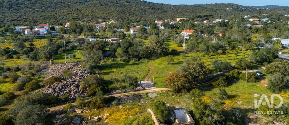 Terreno em Loulé (São Clemente) de 2 182 m²