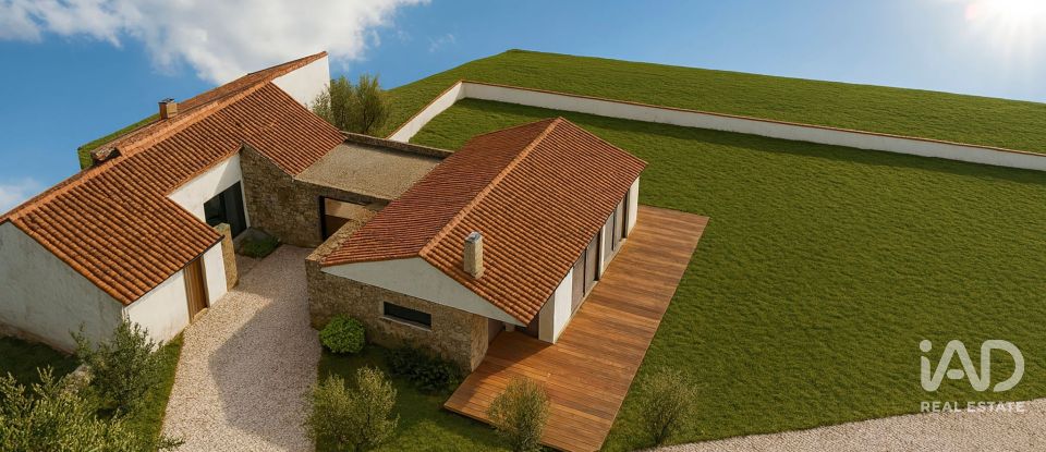 Terreno em Loulé (São Clemente) de 2 182 m²
