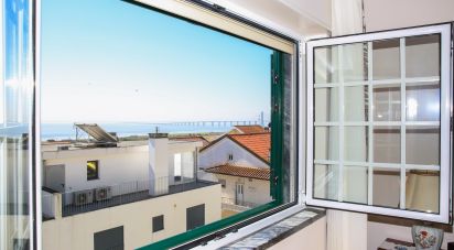 Maison T5 à Santa Iria de Azoia, São João da Talha e Bobadela de 235 m²