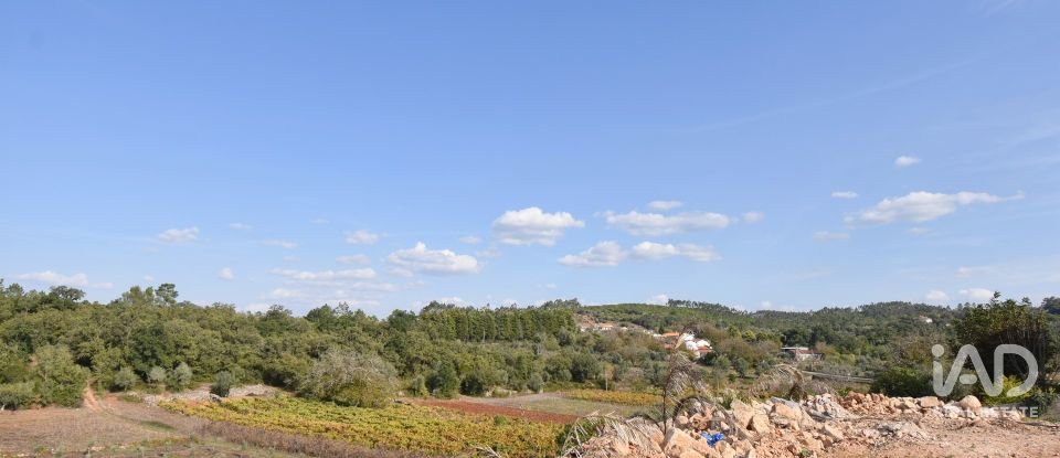 Terreno urbano em São Miguel, Santa Eufémia e Rabaçal de 2 460 m²