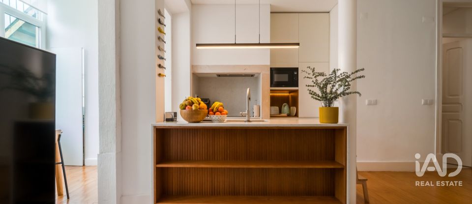 Apartamento T2 em Campo de Ourique de 84 m²