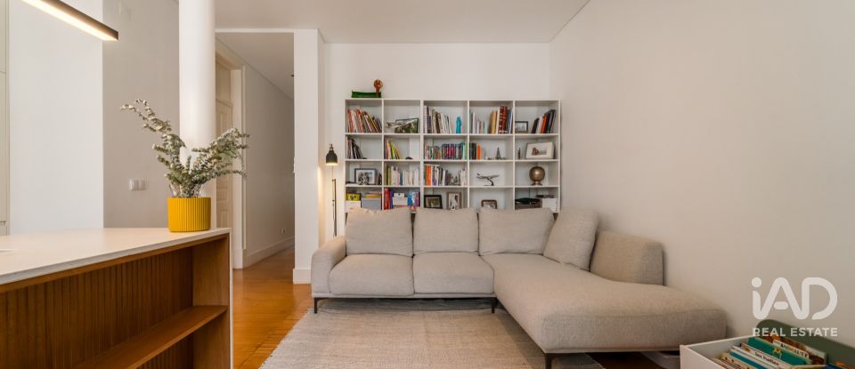 Apartamento T2 em Campo de Ourique de 84 m²