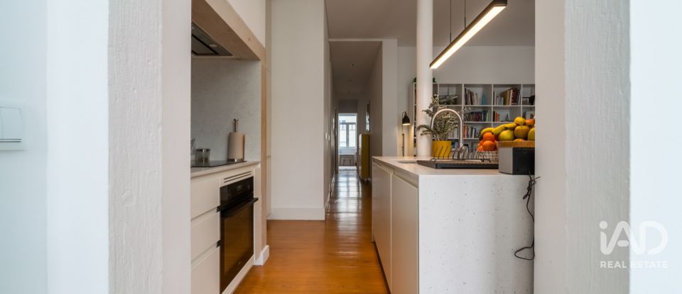 Apartamento T2 em Campo de Ourique de 84 m²