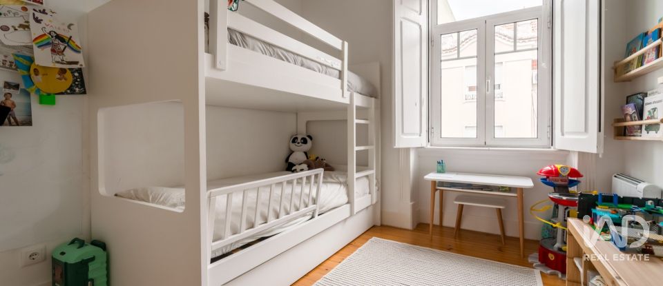 Apartamento T2 em Campo de Ourique de 84 m²