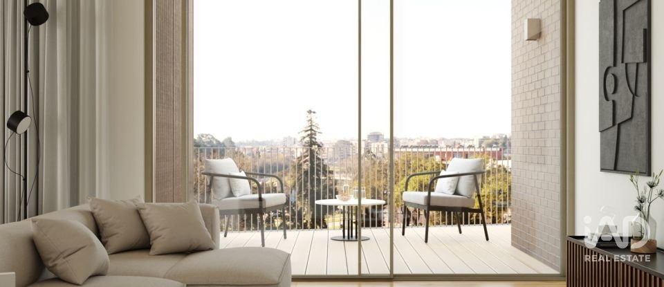 Apartamento T2 em São Félix da Marinha de 95 m²