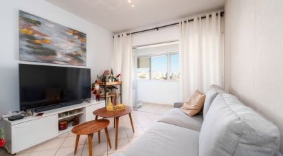 Duplex T3 in Faro (Sé e São Pedro) of 85 m²