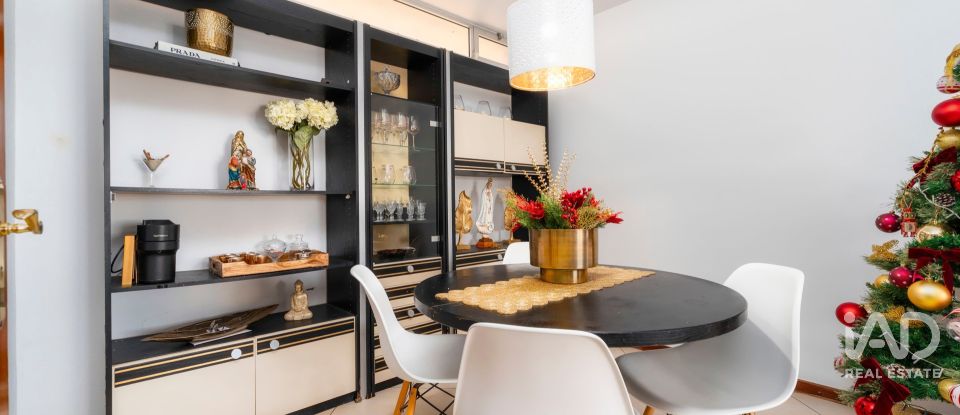 Duplex T3 em Faro (Sé e São Pedro) de 85 m²