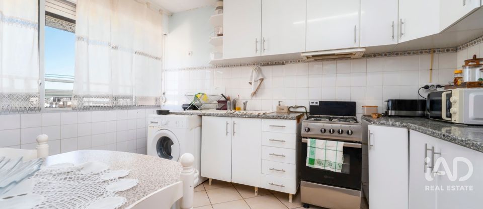 Duplex T3 em Faro (Sé e São Pedro) de 85 m²