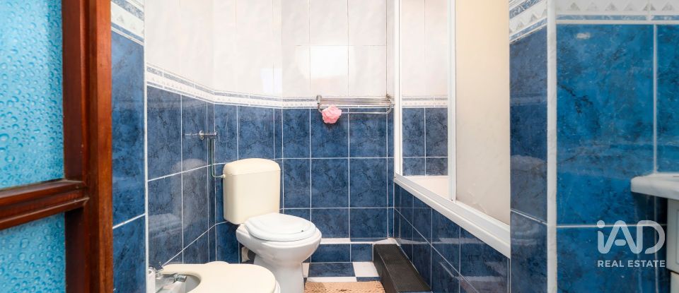 Duplex T3 em Faro (Sé e São Pedro) de 85 m²