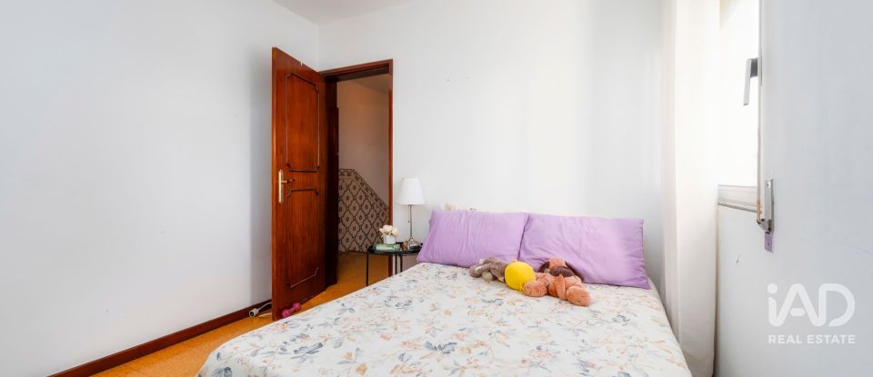 Duplex T3 em Faro (Sé e São Pedro) de 85 m²