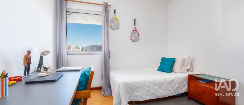 Duplex T3 em Faro (Sé e São Pedro) de 85 m²