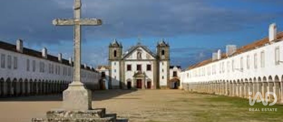 Terreno urbano em Sesimbra (Castelo) de 344 m²