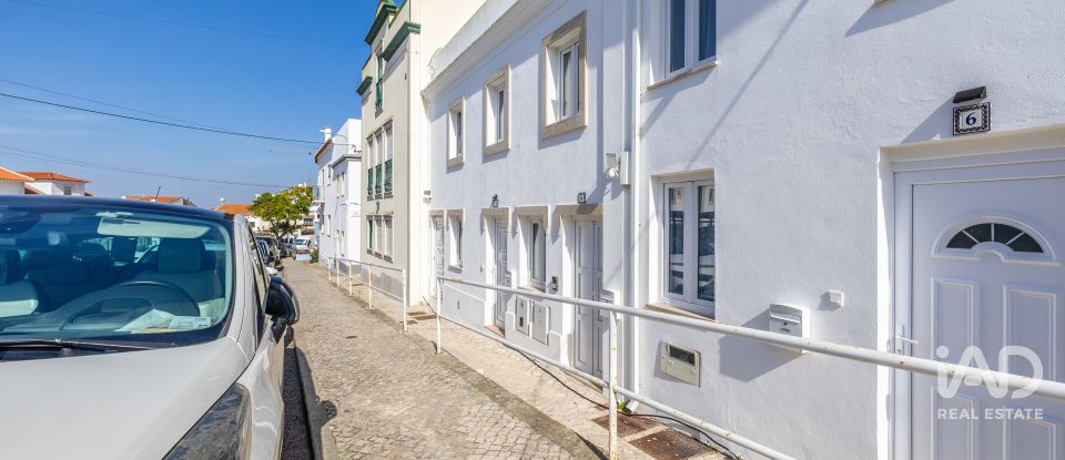 Apartamento T2 em Nazaré de 55 m²