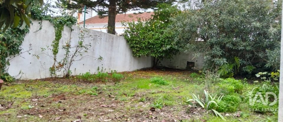 Moradia T4 em Póvoa da Isenta de 200 m²