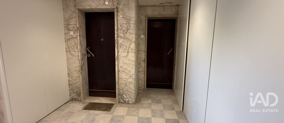 Apartamento T1 em Campolide de 46 m²