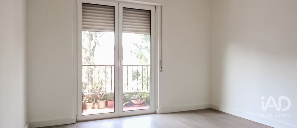 Appartement T2 à Ramada e Caneças de 69 m²