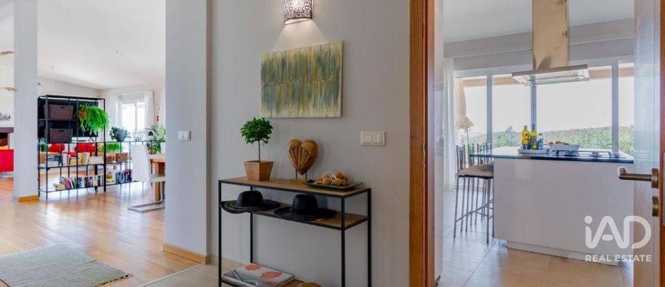 Moradia T5 em Bensafrim e Barão de São João de 412 m²