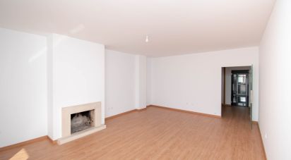 Appartement T3 à Marinha Grande de 125 m²