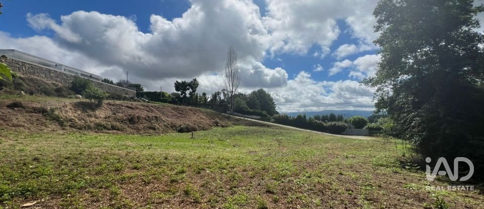 Terreno em Recezinhos (São Mamede) de 4 398 m²