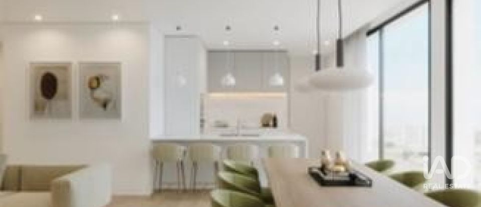 Apartamento T3 em Margaride (Santa Eulália), Várzea, Lagares, Varziela e Moure de 171 m²