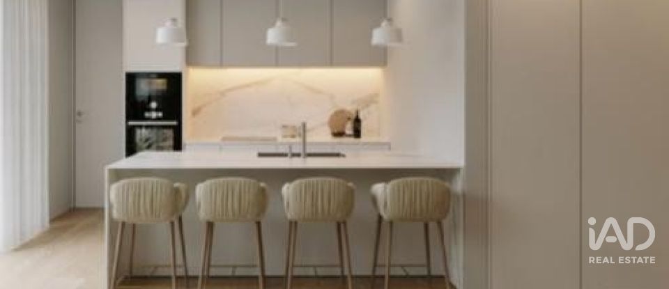 Apartamento T3 em Margaride (Santa Eulália), Várzea, Lagares, Varziela e Moure de 171 m²