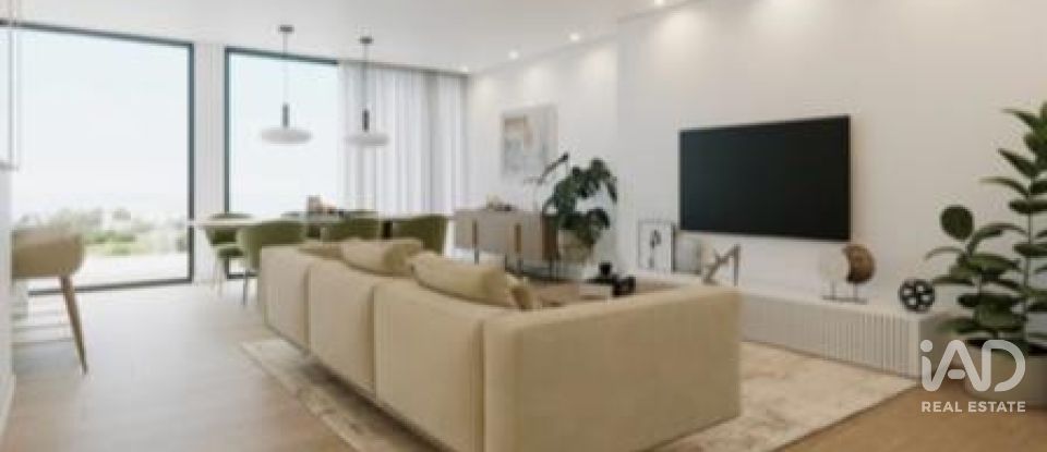 Apartamento T3 em Margaride (Santa Eulália), Várzea, Lagares, Varziela e Moure de 171 m²
