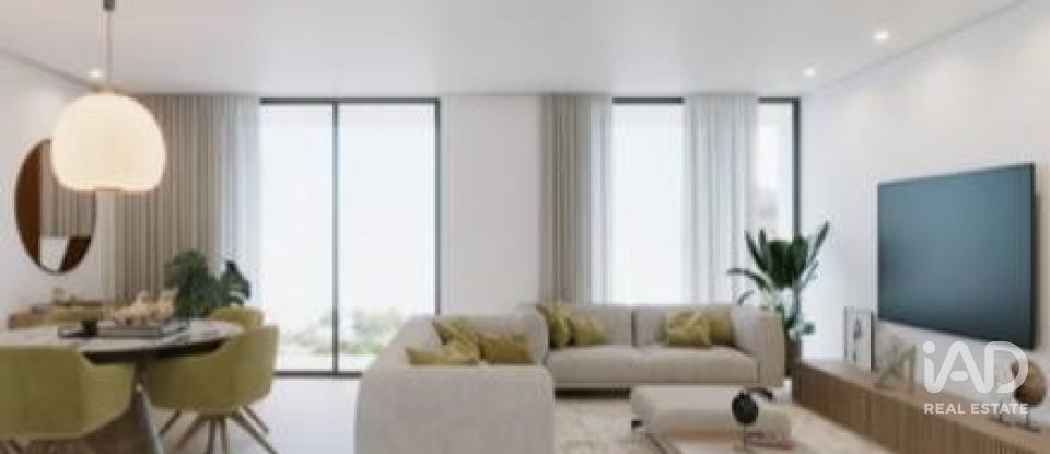 Apartamento T3 em Margaride (Santa Eulália), Várzea, Lagares, Varziela e Moure de 171 m²