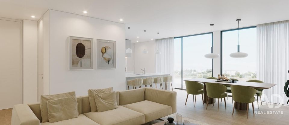 Apartamento T3 em Margaride (Santa Eulália), Várzea, Lagares, Varziela e Moure de 171 m²