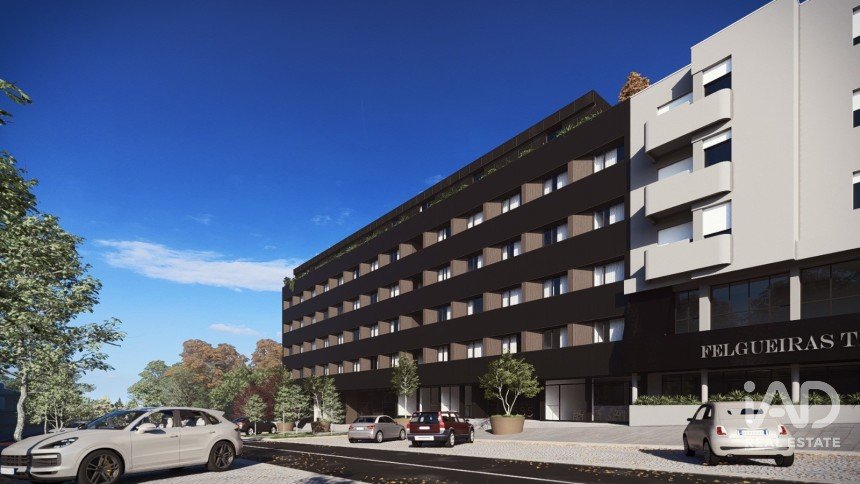 Apartment T2 in Margaride (Santa Eulália), Várzea, Lagares, Varziela e Moure of 131 m²