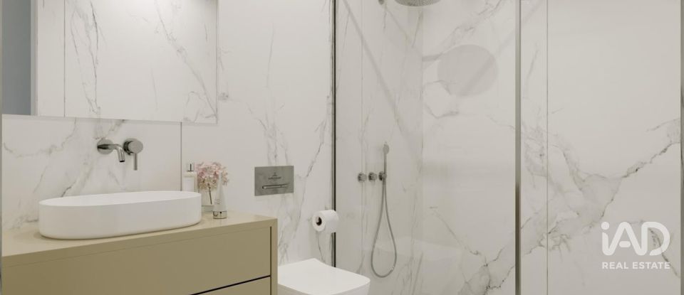 Apartment T3 in Margaride (Santa Eulália), Várzea, Lagares, Varziela e Moure of 181 m²