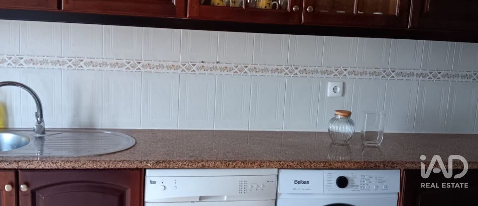 Moradia T3 em Nazaré de 96 m²