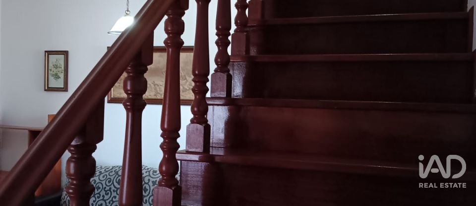 Moradia T3 em Nazaré de 96 m²