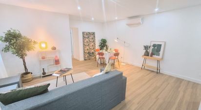 Apartamento T2 em Olivais de 66 m²
