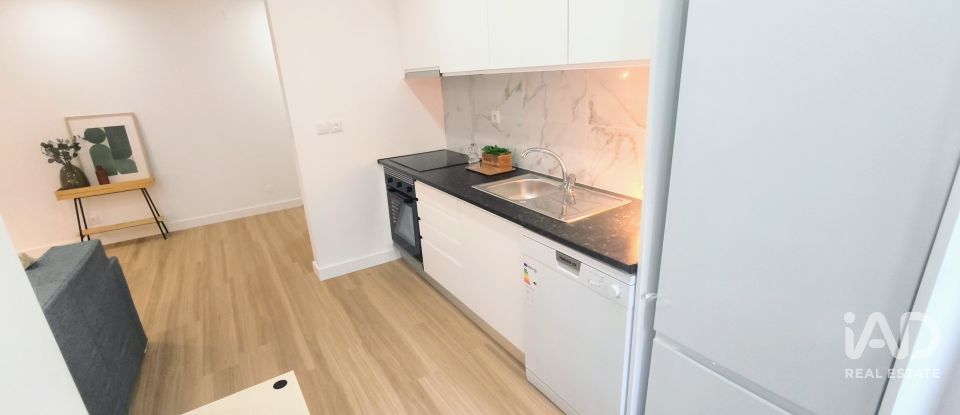 Apartamento T2 em Olivais de 66 m²