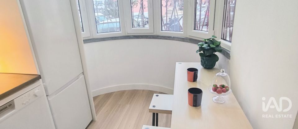 Apartamento T2 em Olivais de 66 m²